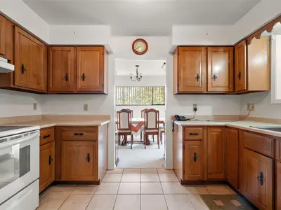 View 24