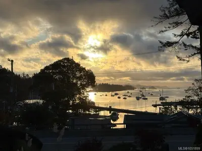 View 2