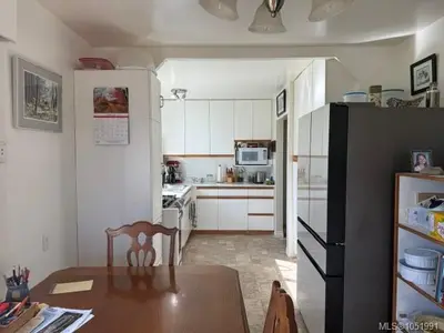 View 2