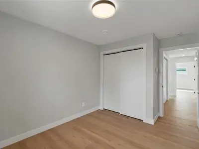 View 32