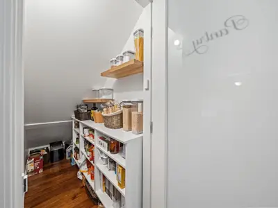 View 25