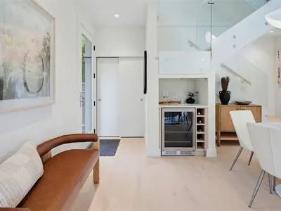 View 25