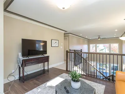 View 25