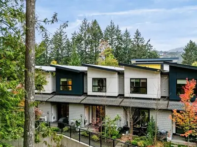 View 25
