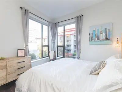 View 19