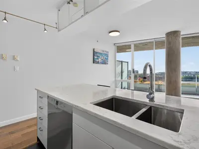 View 24