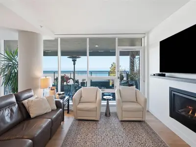 View 32