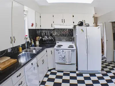 View 10
