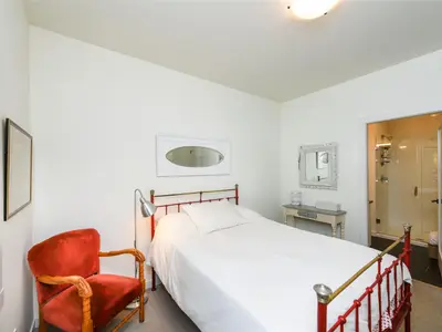 View 25