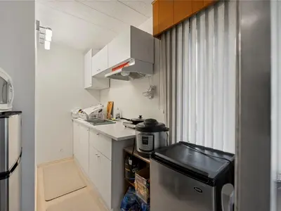 View 25