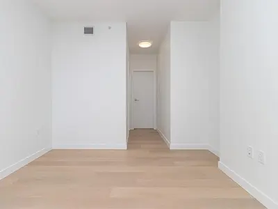 View 16
