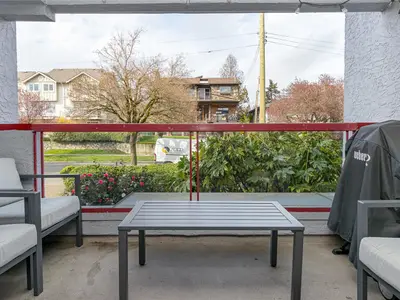 View 25