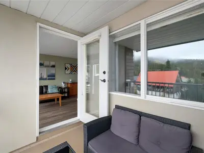 View 25