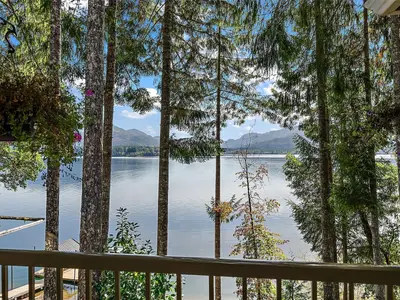 View 32