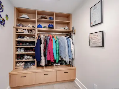 View 25