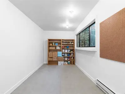 View 32