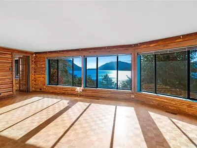 View 16