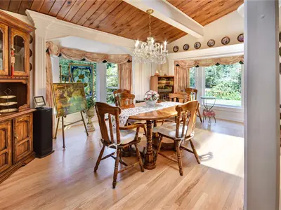 View 10