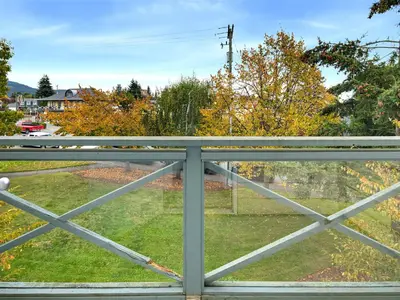 View 25