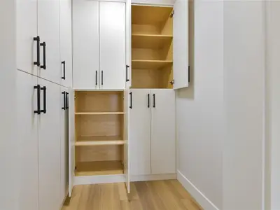 View 32