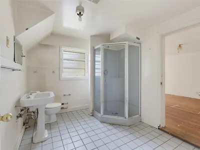 View 32
