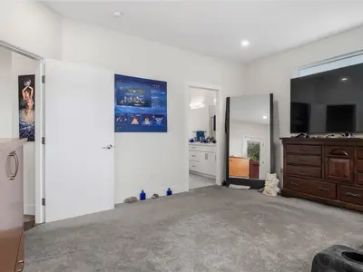 View 16