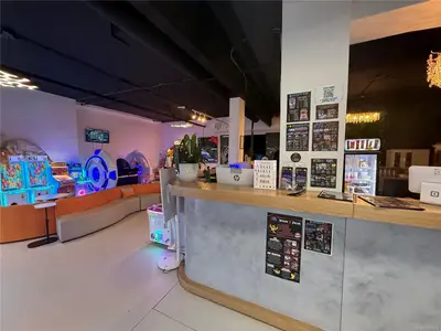 View 7