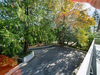 View 32