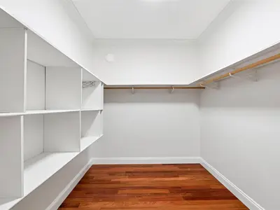 View 32