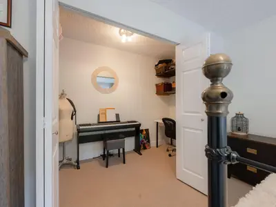 View 32