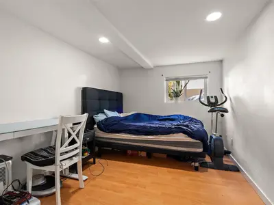 View 16