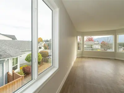 View 10