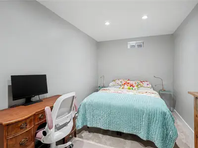 View 32