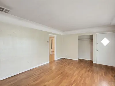 View 32