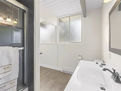 View 24