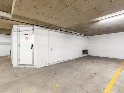 View 32