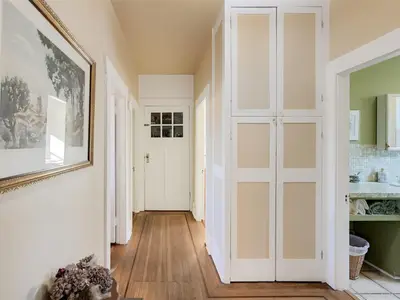 View 25