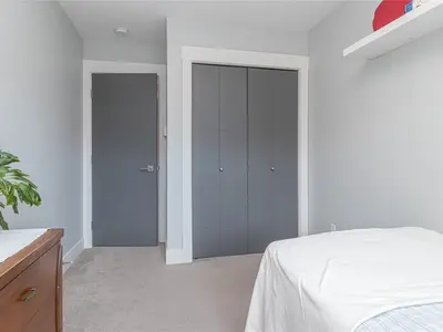 View 25