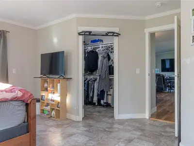 View 16