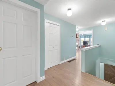 View 25