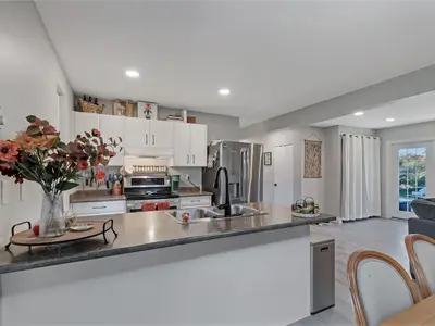 View 16