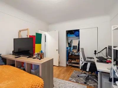 View 32