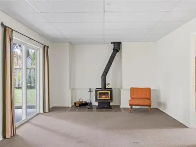 View 25