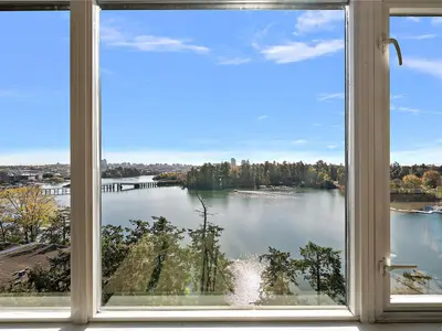 View 23
