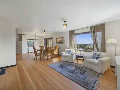 View 3