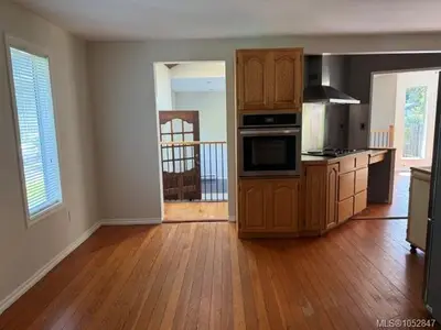 View 32