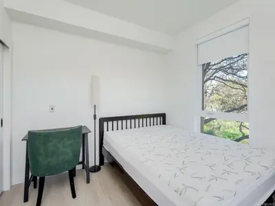 View 16