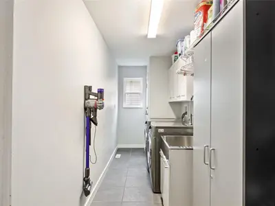 View 24