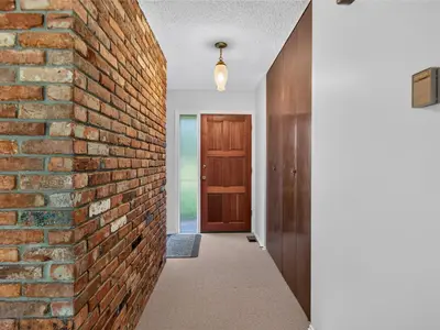 View 18