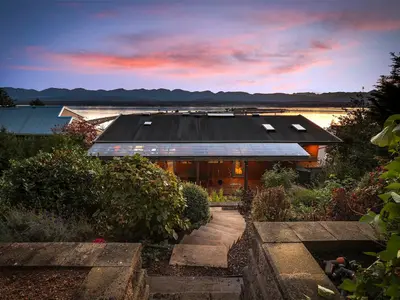 View 28